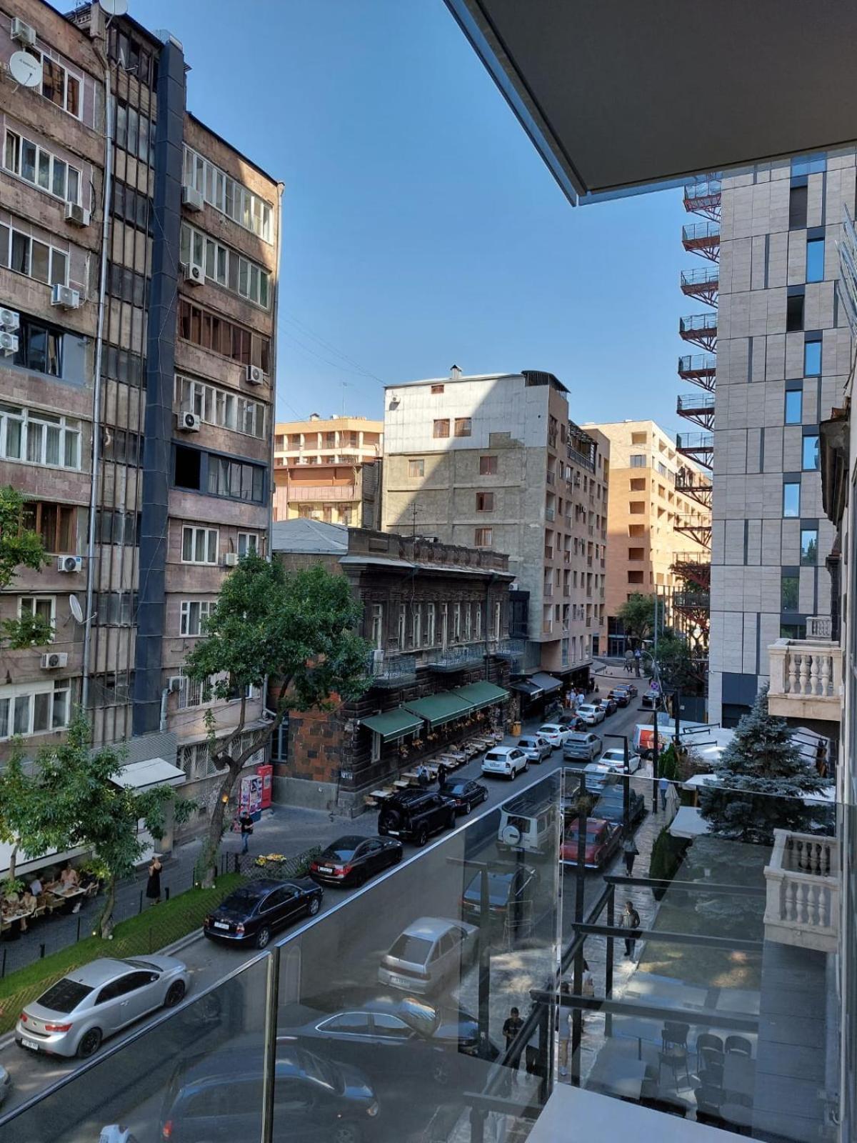 Soho Hotel City Centre Yerevan Exterior photo